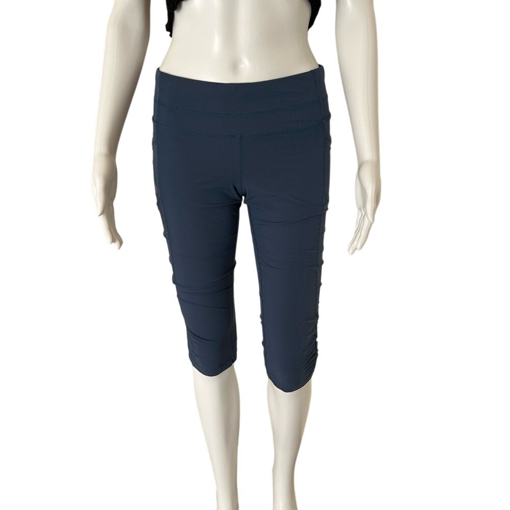Athleta Blue Dobby Be Free Knicker Crop Capri Leggings Pants Size Small